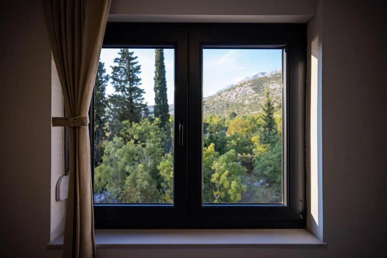 Royal Promons - Heated Pool Villa Starigrad Paklenica Croatia