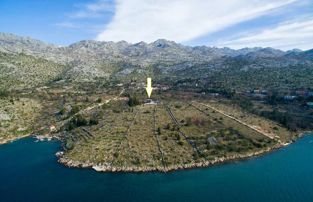 Royal Promons - Heated Pool Villa Starigrad Paklenica