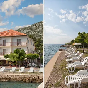 Couette-café Pansion Andelko, Starigrad Paklenica